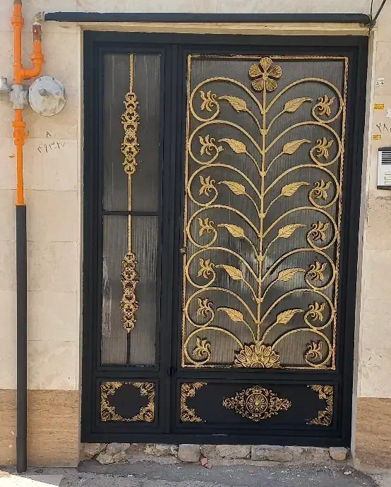 اجرای انواع رنگ با قیمت مناسب و تضمینی|خدمات پیشه و مهارت|شاهرود, |دیوار