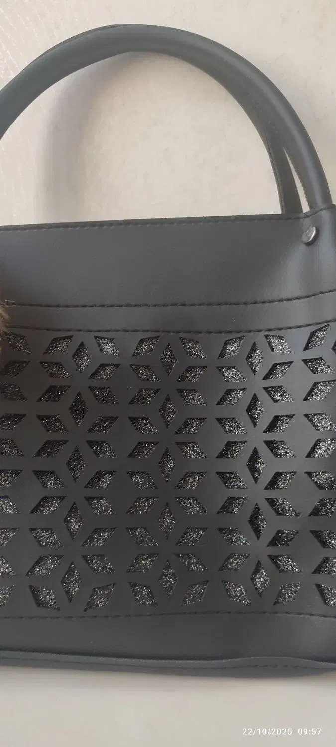 کیف|کیف، کفش، کمربند|بیرجند, |دیوار