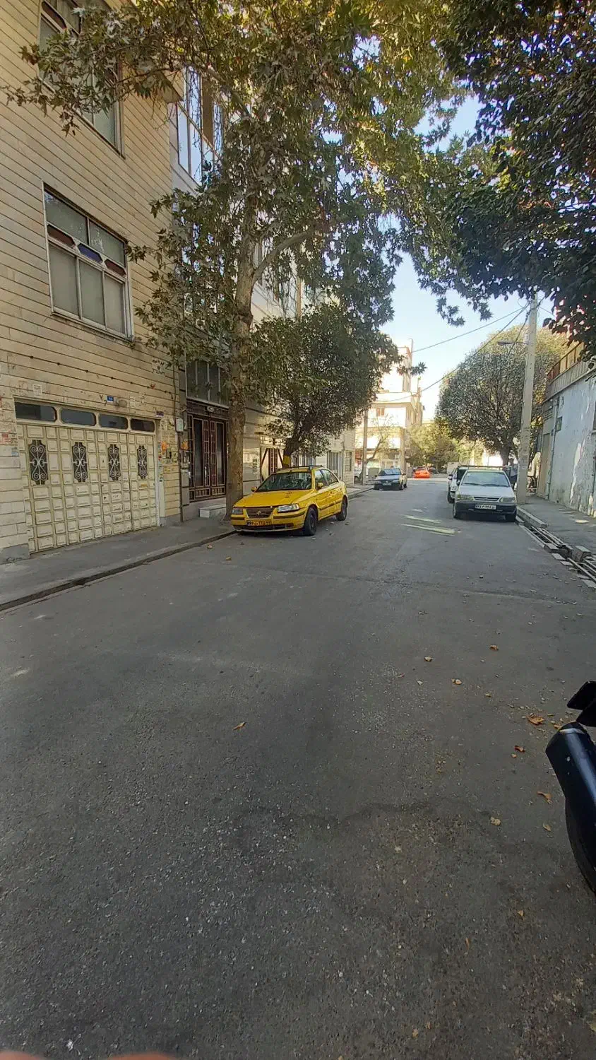 ملک ۲۰۰متری در میثم مناسب ساخت وساز|فروش زمین و ملک کلنگی|تهران, آهنگ|دیوار