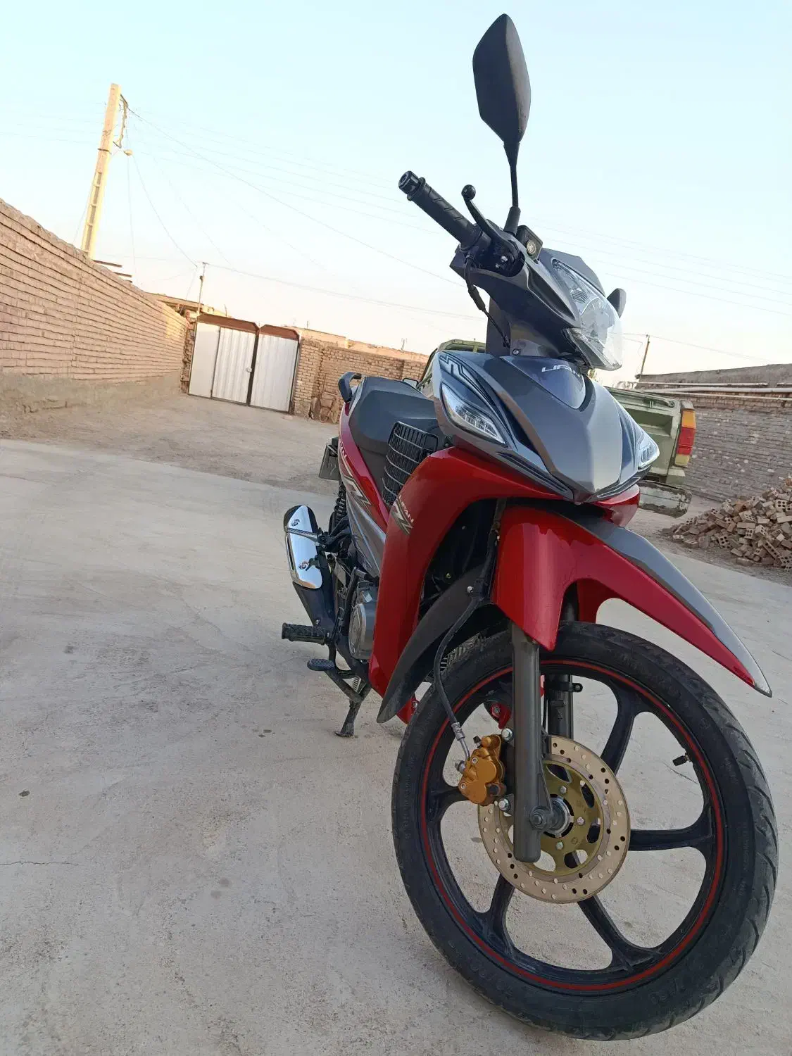 موتور بی کلاچ لیفان 135|موتورسیکلت|زرند, |دیوار