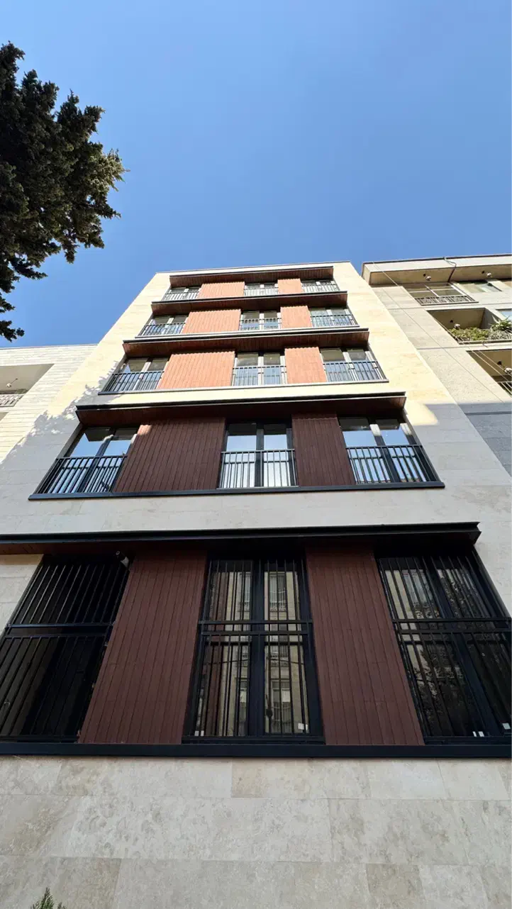 ۱۰۰متر/نوساز/فول