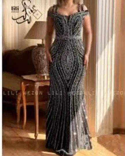 دو عددلباس مجلسی سنگدوزی مخصوص اقوام درجه یک|لباس|رباطکریم, الارد|دیوار