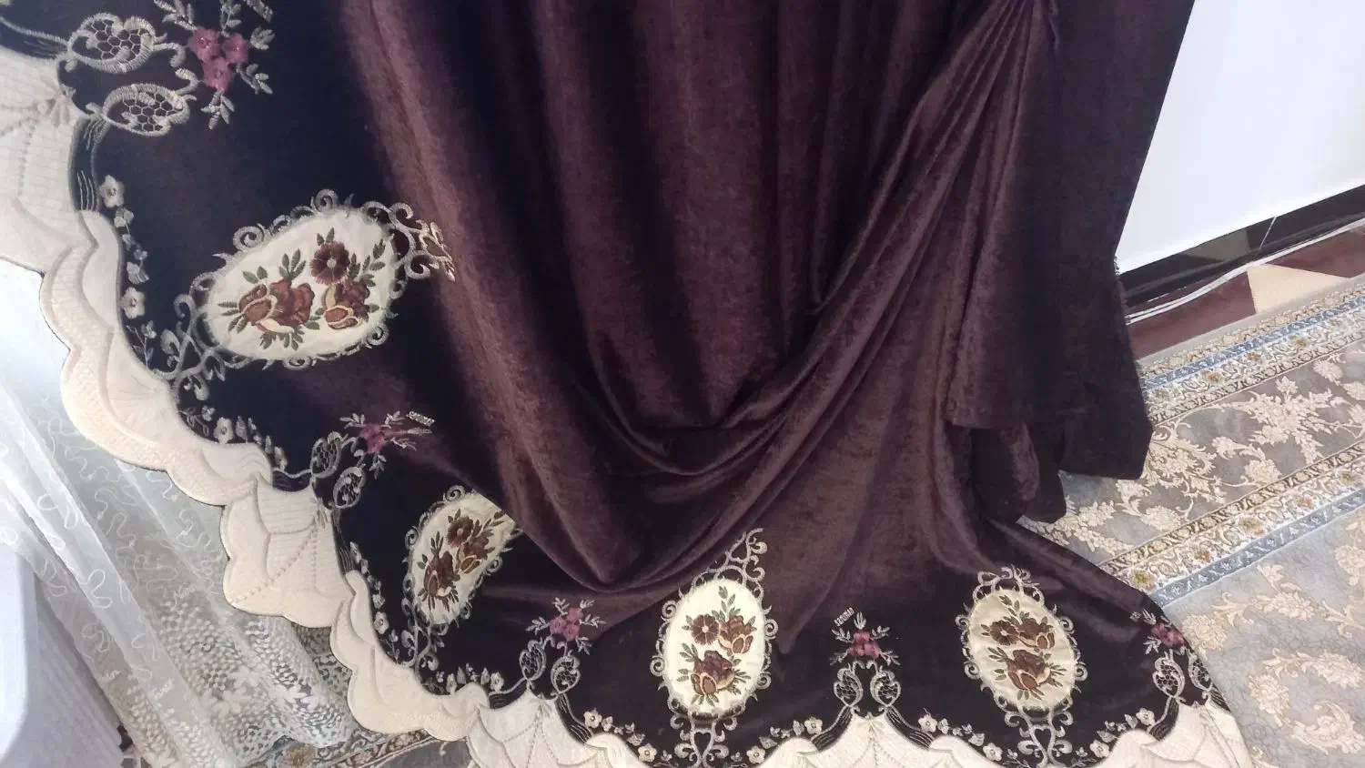 دو عدد والان سلطنتی|پرده، رانر، رومیزی|نهاوند, |دیوار