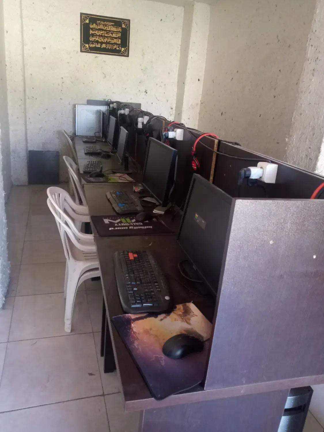 تعداد ده عدد میز مخصوص مطالعه  کامپیوتر و گیم نت|میز تحریر و کامپیوتر|ایلام, |دیوار