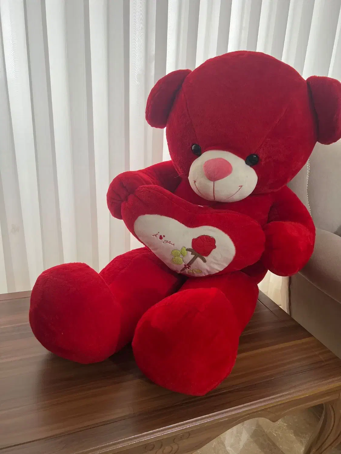 خرس پشمالو قرمز|اسباب‌‌بازی|قائم‌شهر, |دیوار