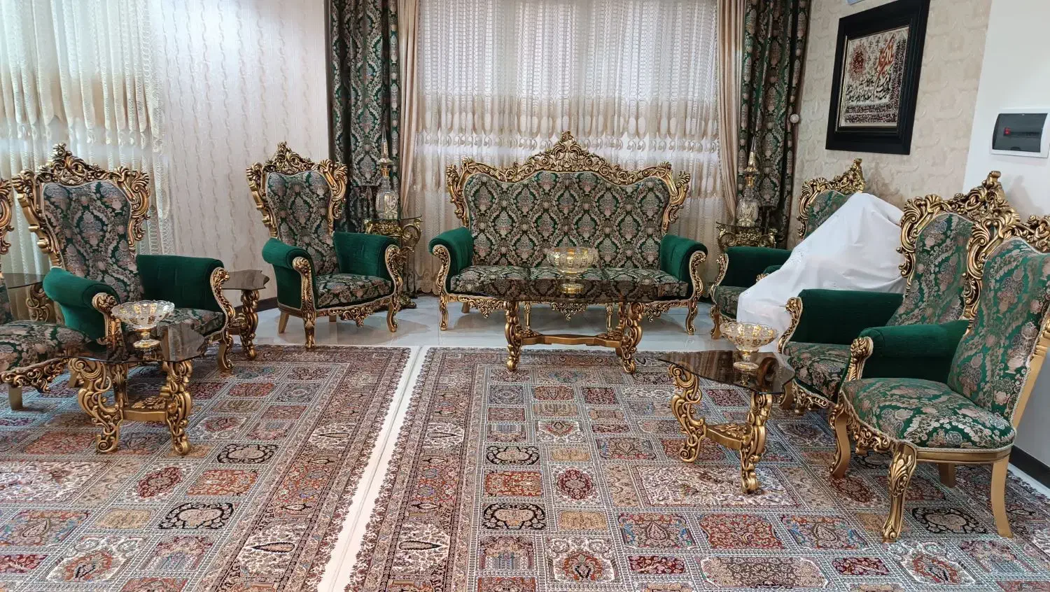 مبل 9نفره سلطنتی|مبلمان خانگی و میز عسلی|قم, عمار یاسر|دیوار