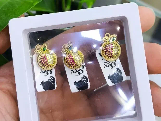 طلا مینیمال یلدایی|جواهرات|شیراز, گود عربان|دیوار