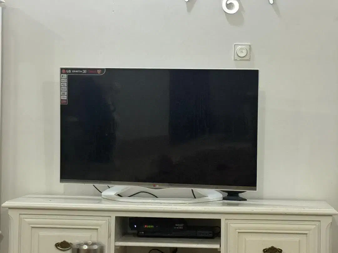 تلویزیون LG|تلویزیون و پروژکتور|سمنان, |دیوار