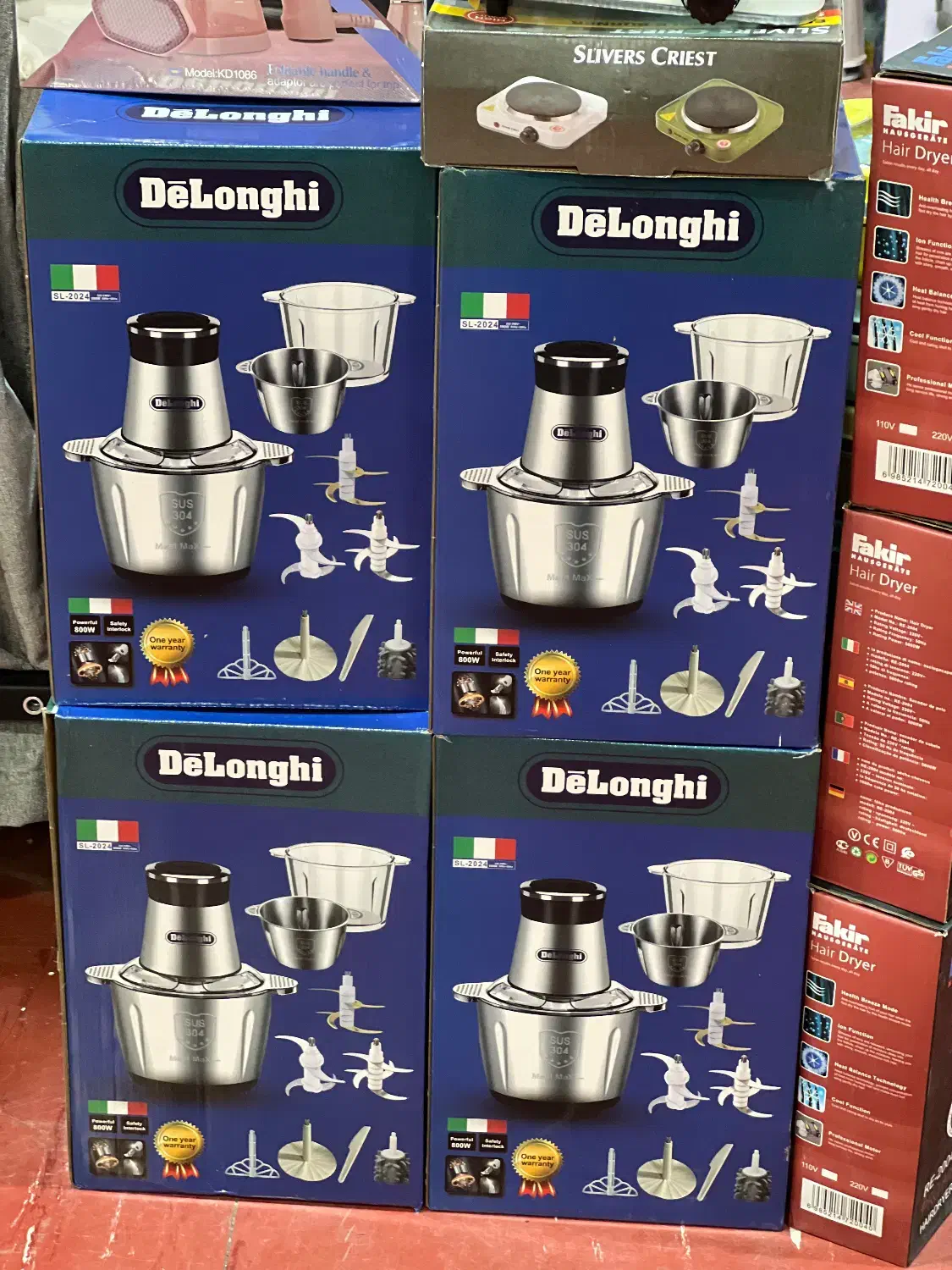 خردکن برقی دلونگی|خردکن، آسیاب، غذاساز|رشت, نیکمرام|دیوار