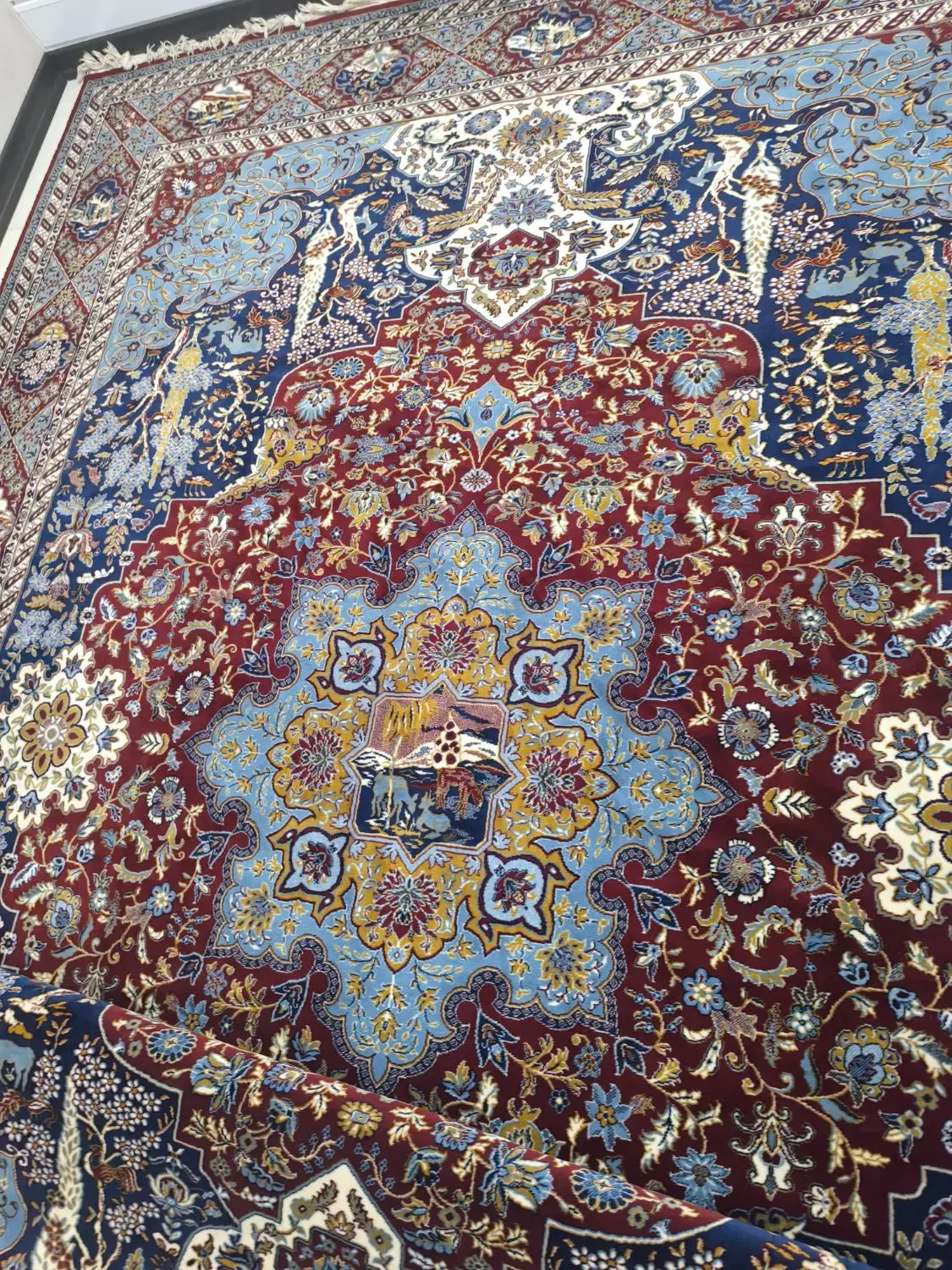 فرش 12متری|فرش|اصفهان, بهارستان|دیوار