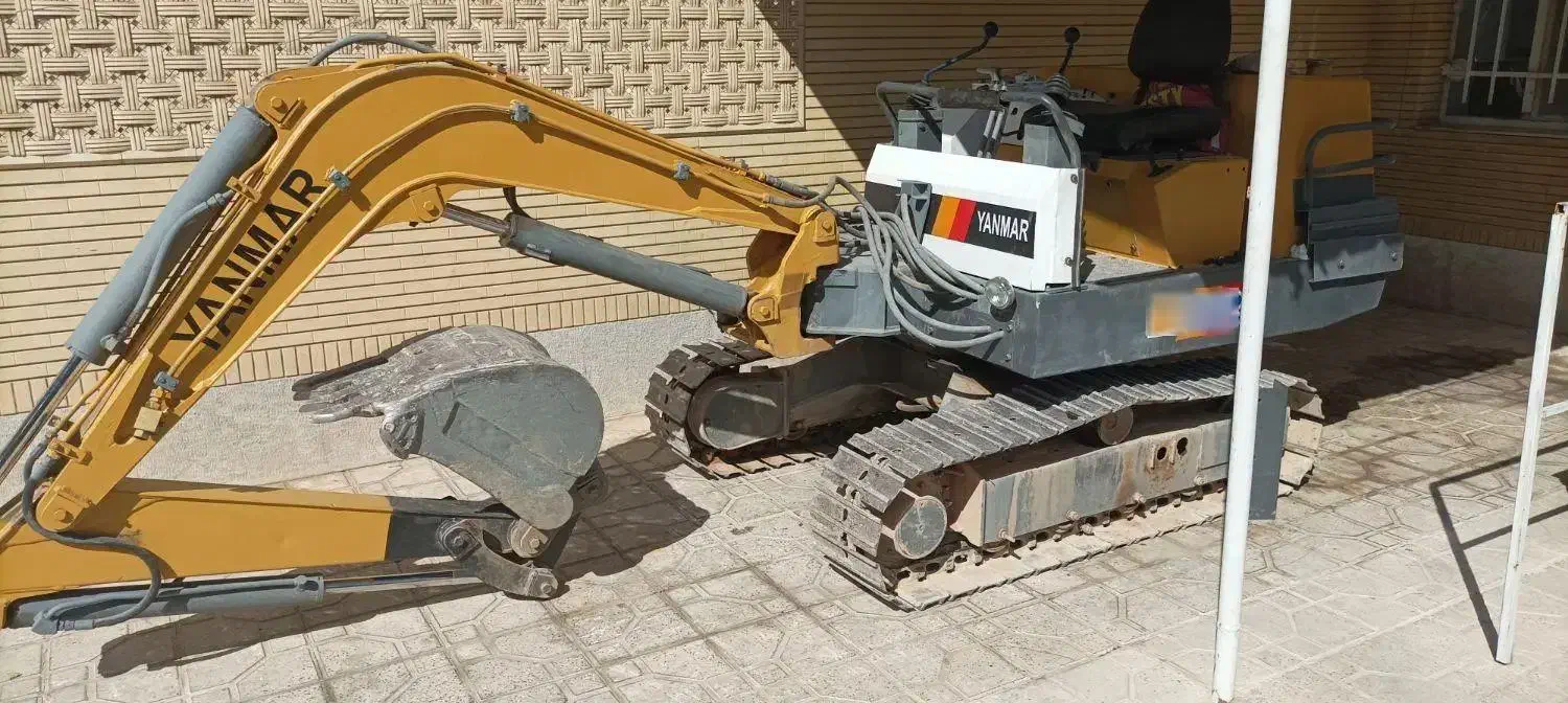 مینی بیل یانمار B32|خودرو سنگین|شیراز, شهرک والفجر|دیوار