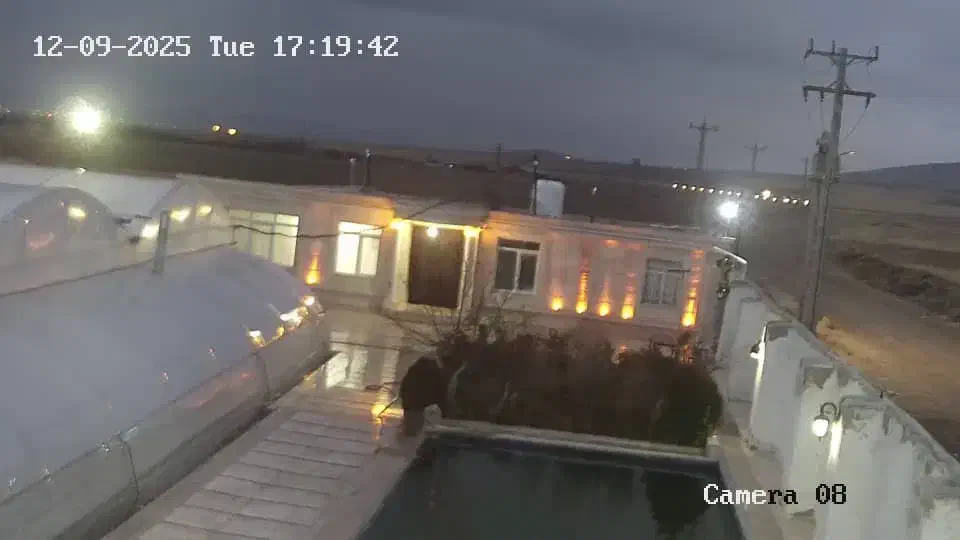 اجاره گلخانه ۲۵۰۰ متری|اجارهٔ دفتر صنعتی، کشاورزی، تجاری|بهار, |دیوار