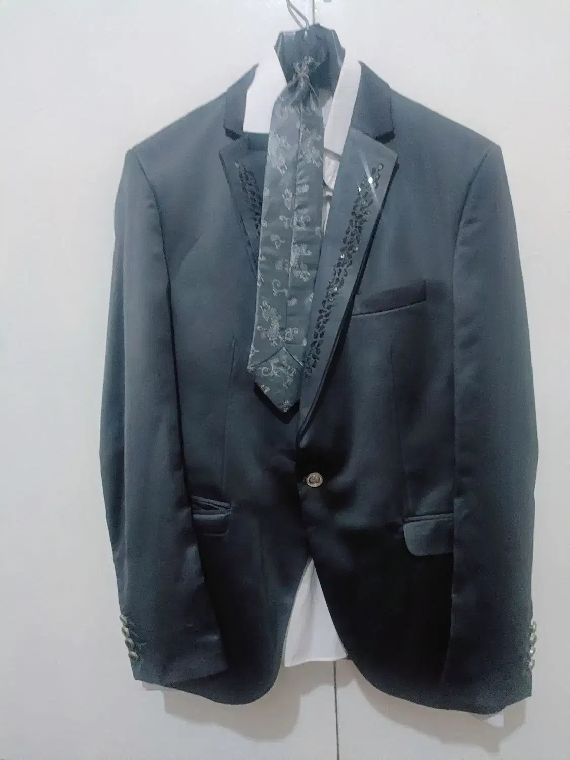 دو دست کت و شلوار دامادی نوسایز۵۰ویک کت تک سایز۵۲|لباس|بندرعباس, |دیوار