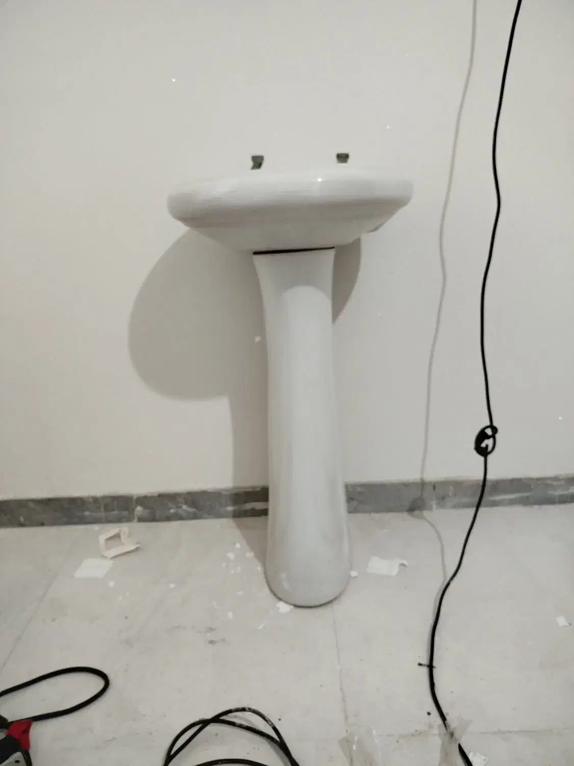 روشویی سایز کوچیک|لوازم سرویس بهداشتی|کرج, کمالشهر|دیوار