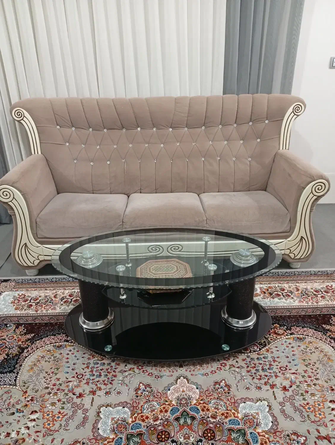 فروش مبل هفت نفره|مبلمان خانگی و میز عسلی|گلپایگان, |دیوار