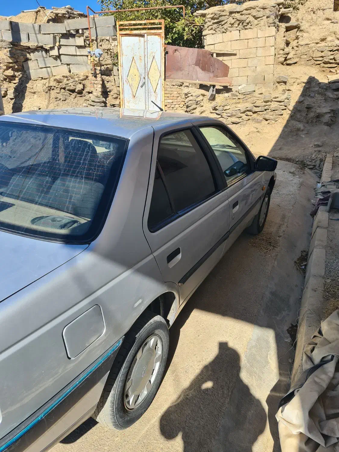 پژو ۴۰۵|خودرو سواری و وانت|اسدآباد, |دیوار