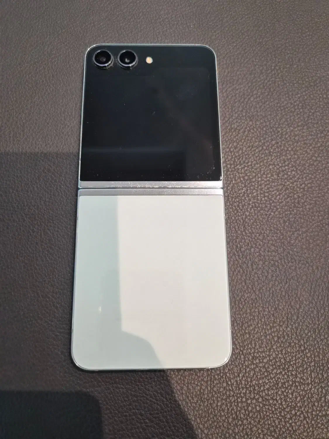 Galaxy Z Flip 5 تمیز کم کارکرد|موبایل|تهران, الهیه|دیوار