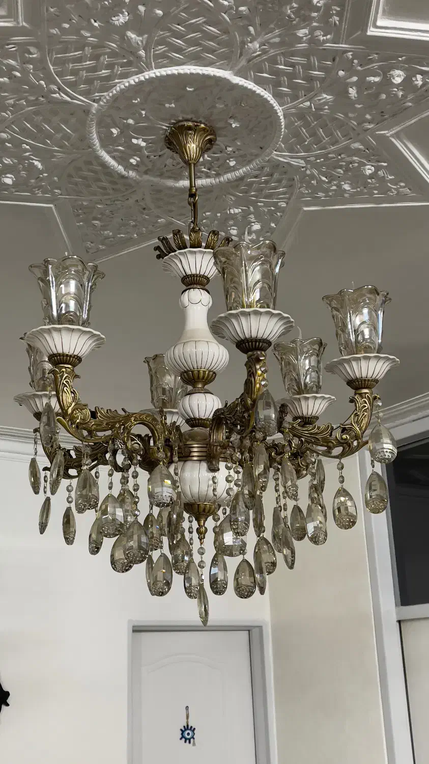 دو عدد لوستر برنز ۶ شعله|لوستر و چراغ آویز|ری, اقدسیه|دیوار