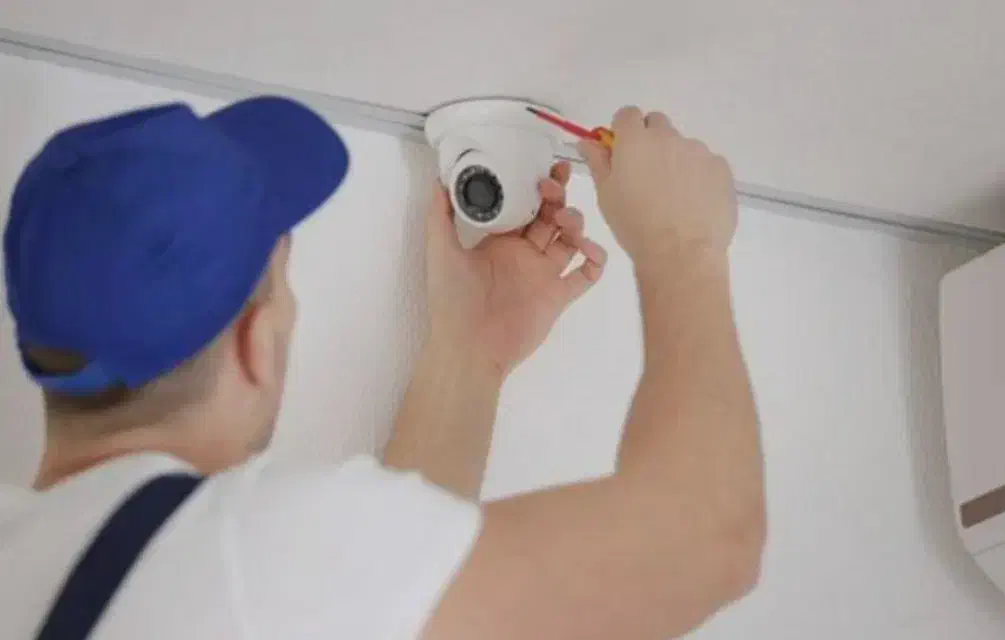 نصب دوربین و دزدگیر و برقکاری|خدمات پیشه و مهارت|گرگان, |دیوار