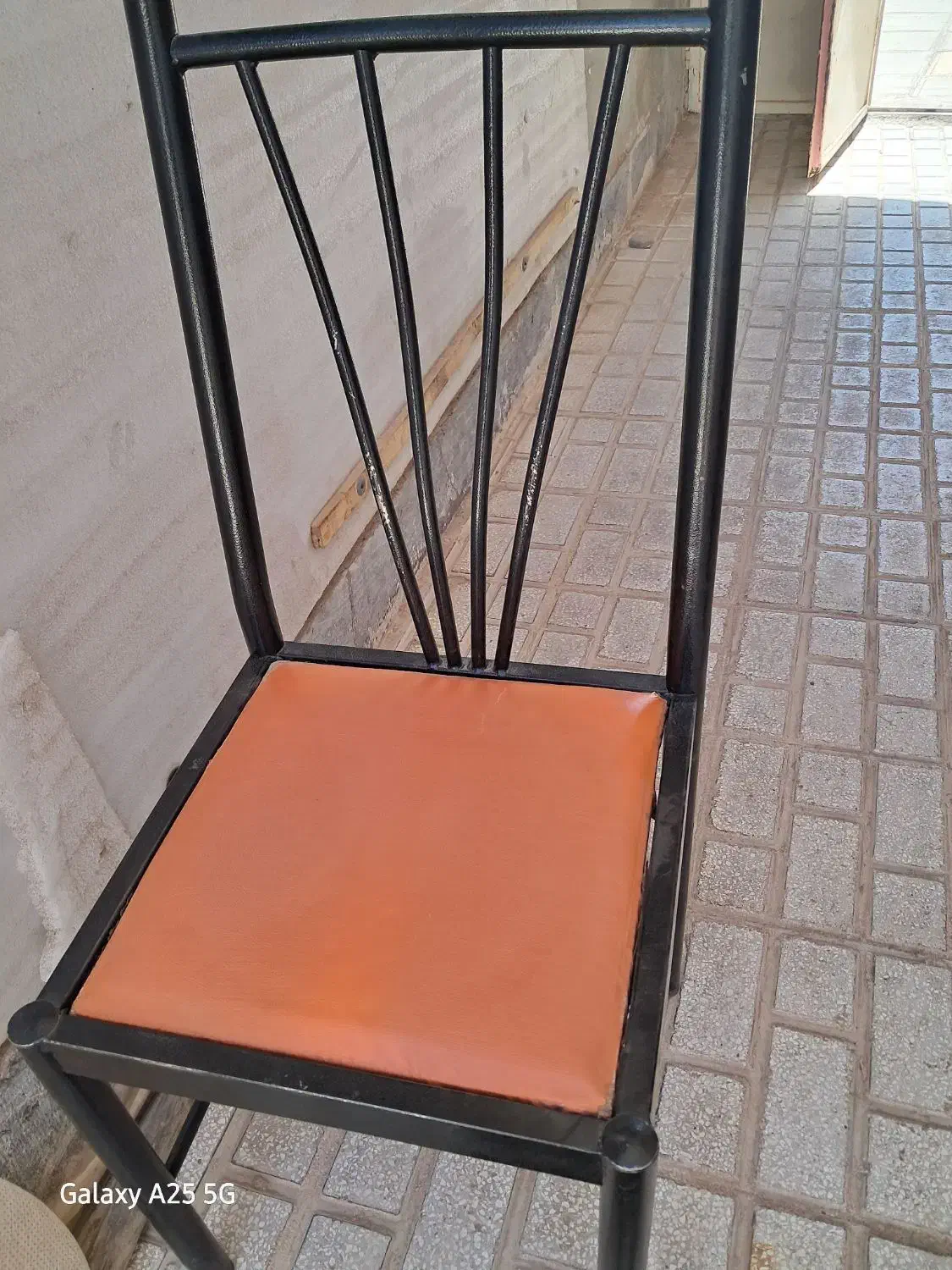 صندلی بسیار نرم و تمیز|صندلی و نیمکت|سبزوار, جوادیه غربی|دیوار