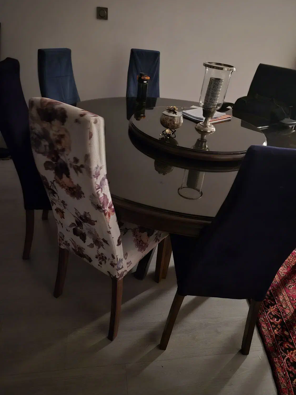 صندلی نهارخوری|میز و صندلی غذاخوری|چمستان, |دیوار