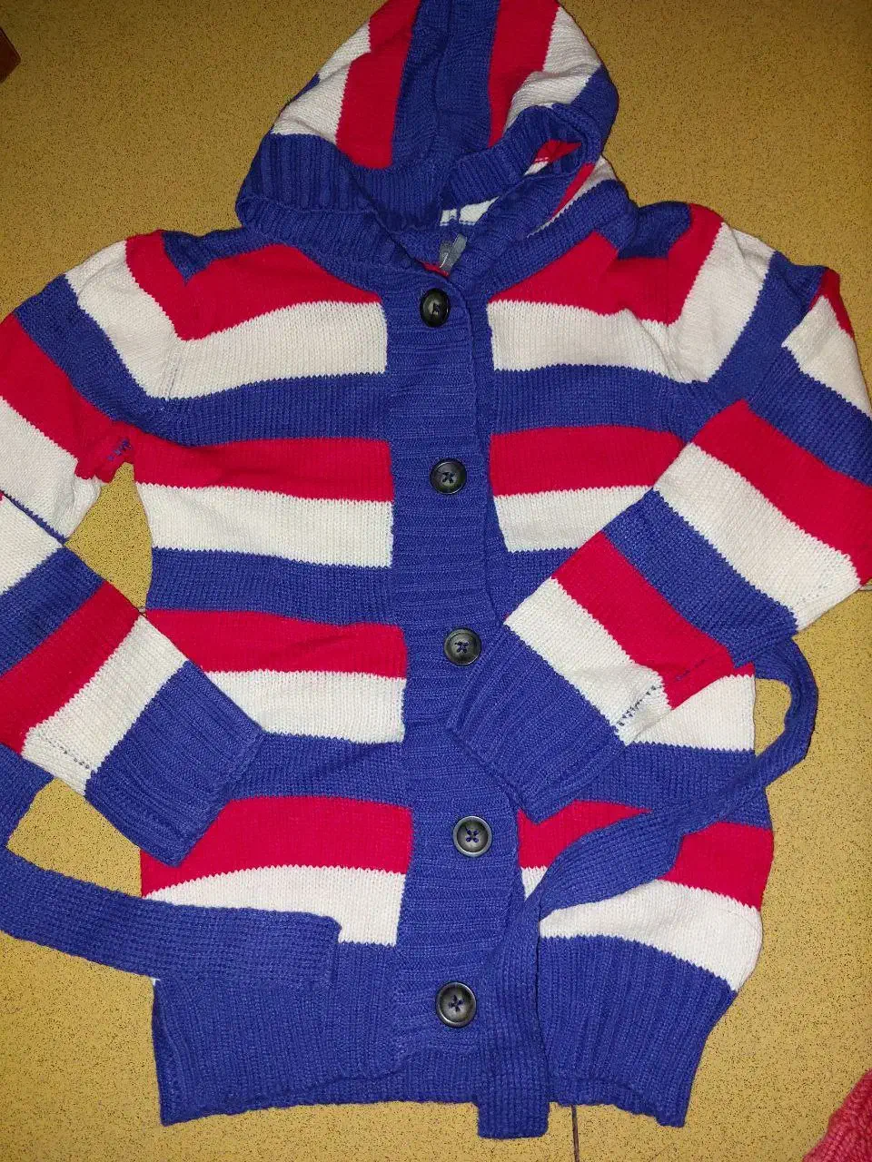 هودی کودک تریکو ژاکت کت بافت دخترانه پسرانه بچگانه|کفش و لباس بچه|تهران, فلسطین (میدان انقلاب)|دیوار