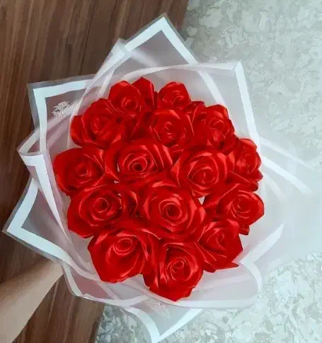 گل روبانی زیبا|گل مصنوعی|مراغه, |دیوار