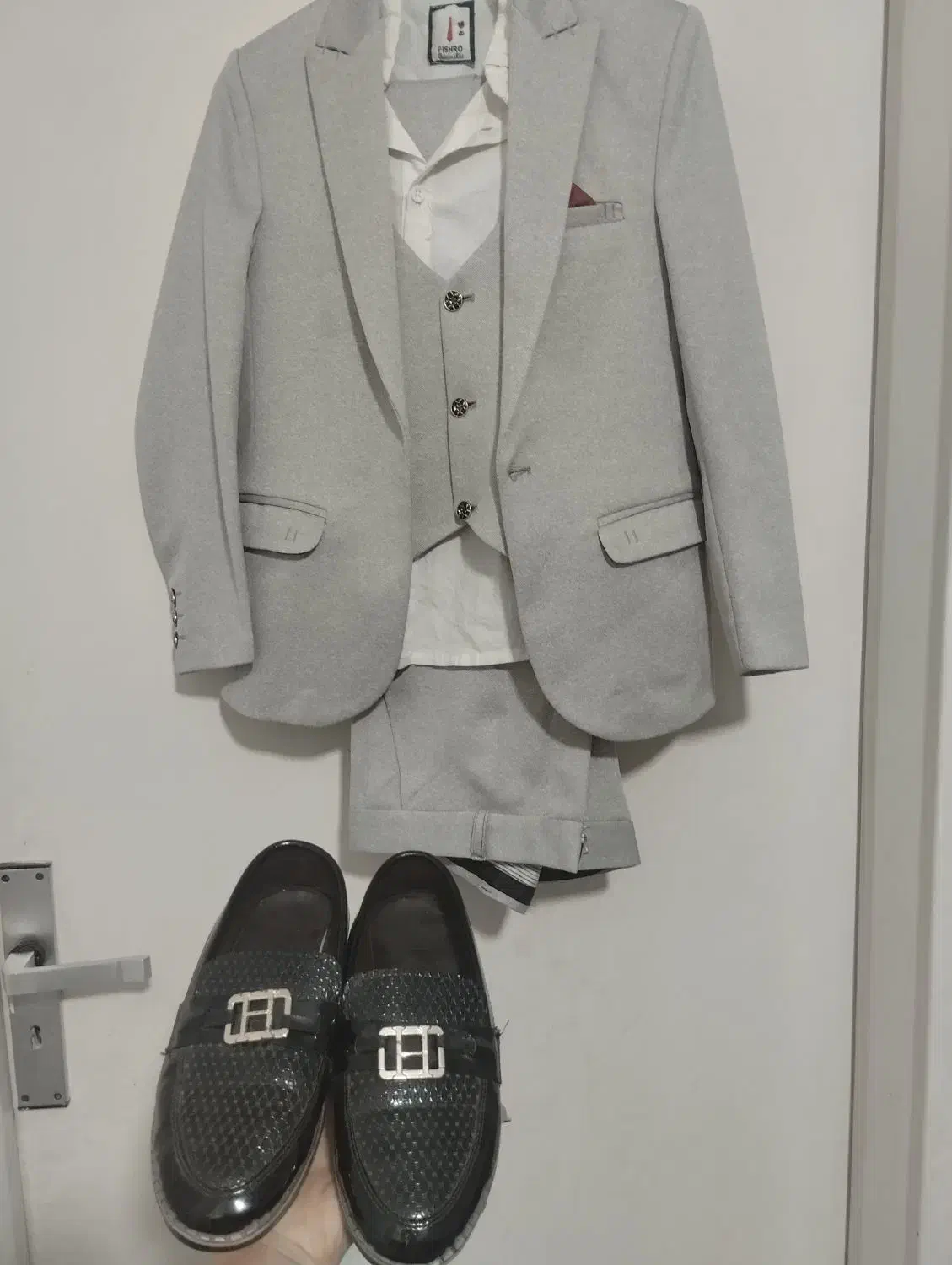 کت شلوار پسرانه|کفش و لباس بچه|اسلام‌شهر, شهرک قائمیه|دیوار