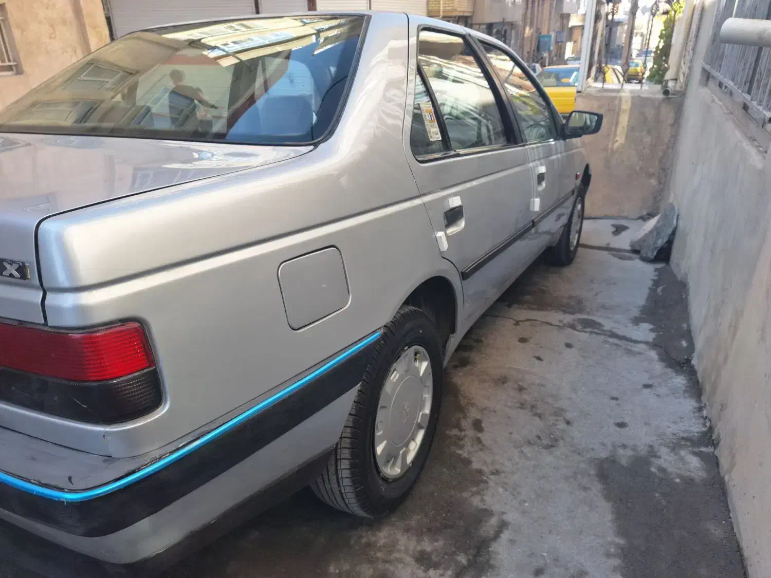 پژو ۸۶ دوگانه کارخانه داخل کرم|خودرو سواری و وانت|جوانرود, |دیوار