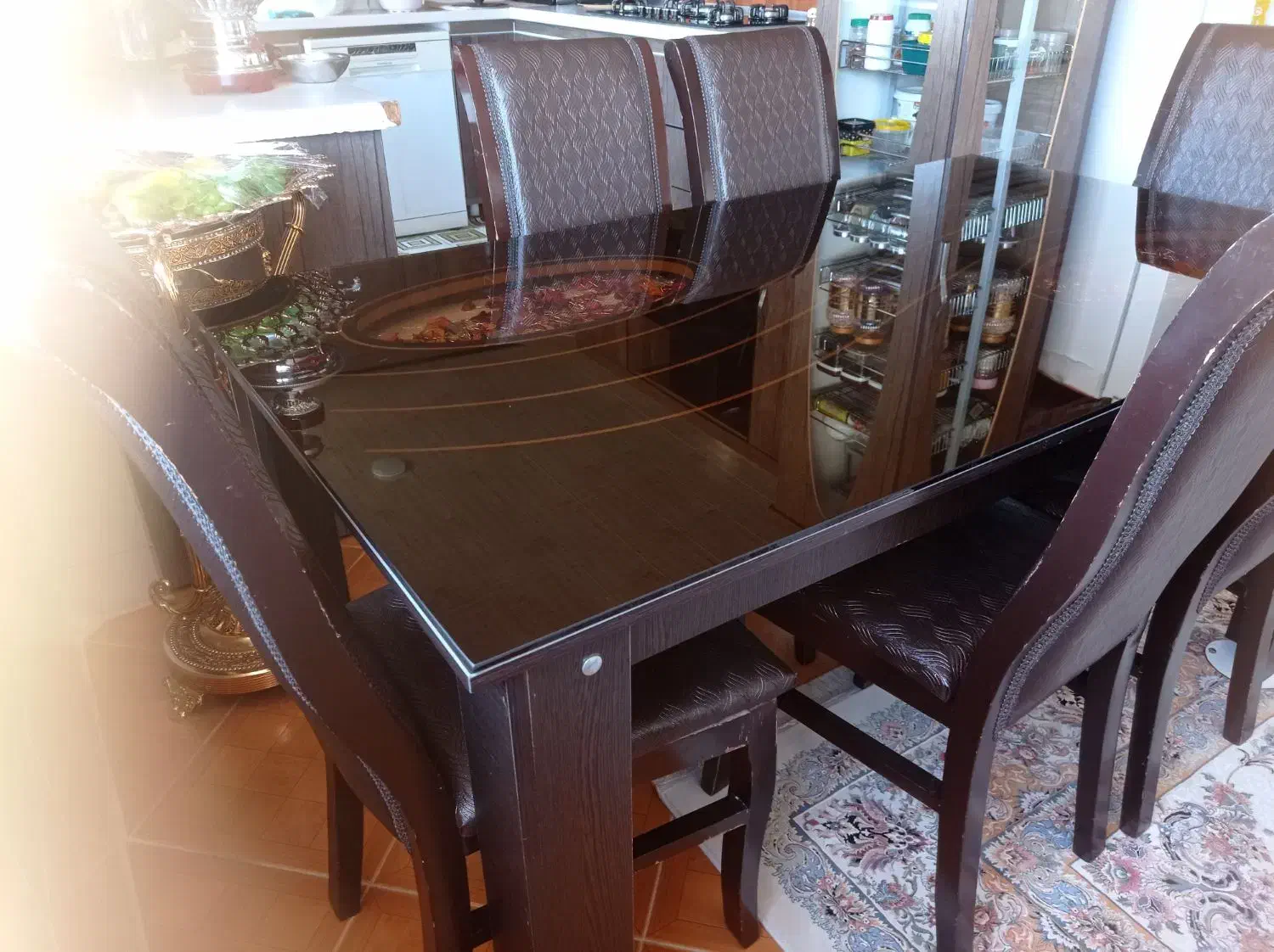 میز|میز و صندلی غذاخوری|مریوان, |دیوار