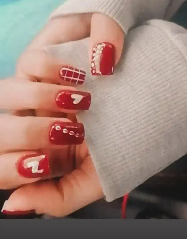 ناخن فقط۲۰۰تومان|خدمات آرایشگری و زیبایی|شاهینشهر, فردوسی|دیوار