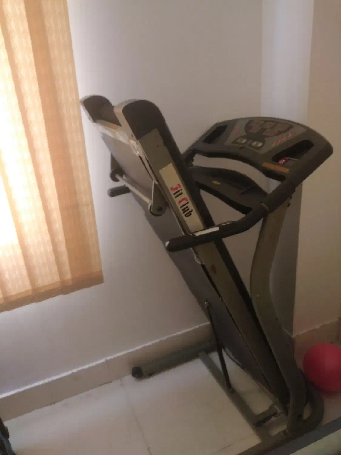 تردمیل|تجهیزات ورزشی|جم, |دیوار