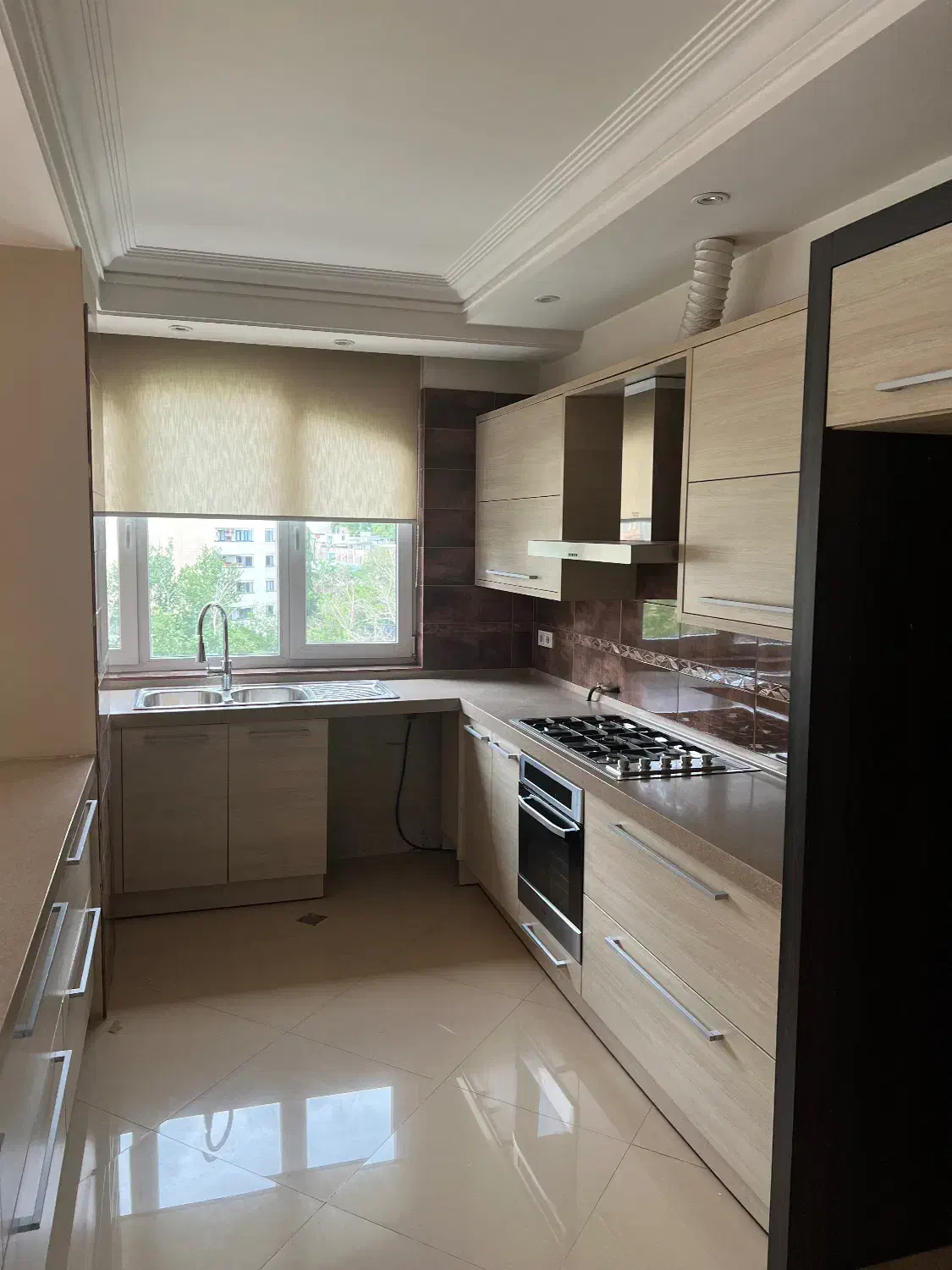 محمودیه ۱۱۰ متر رهن کامل قابل تبدیل