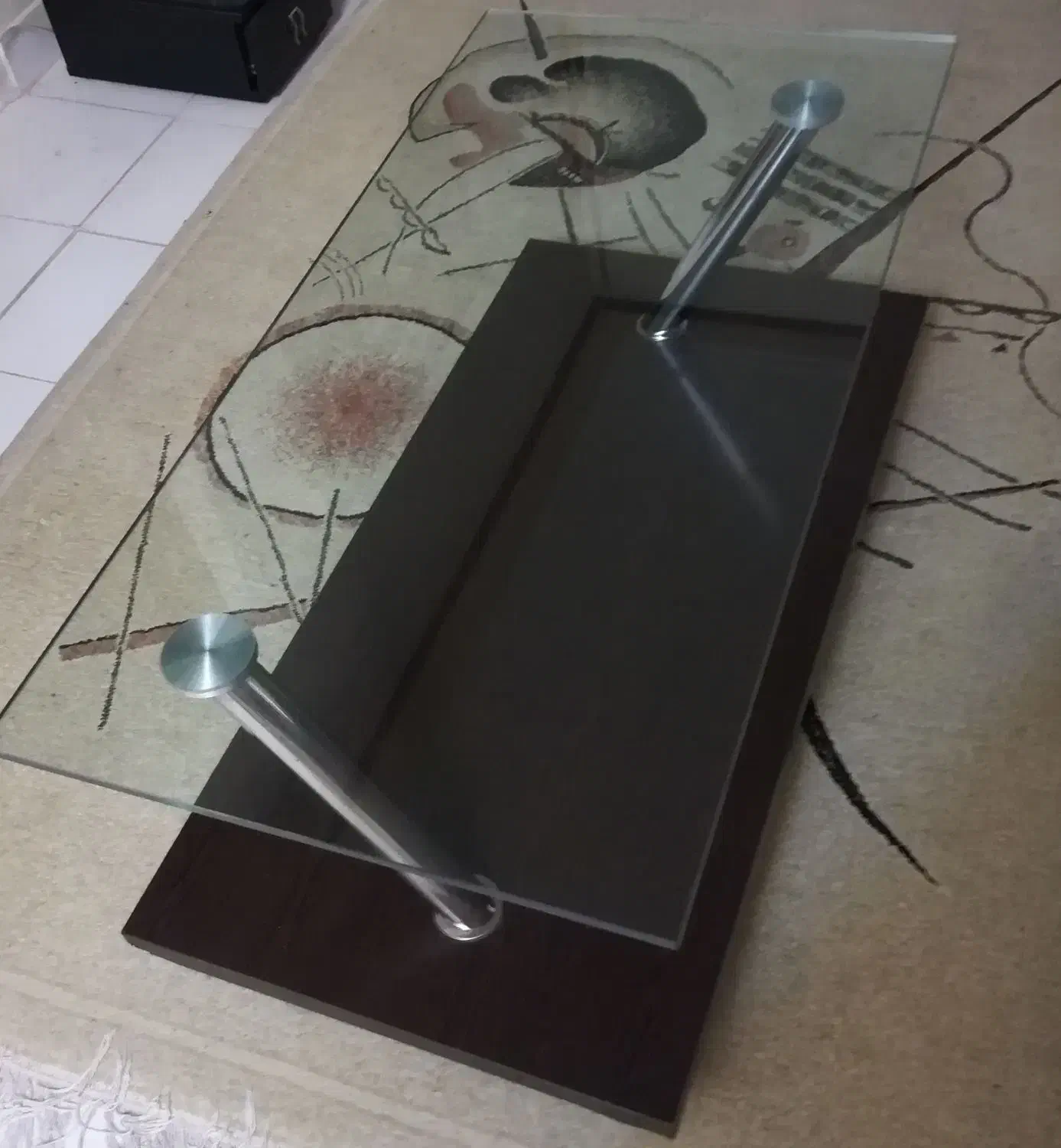 میز وسط جلو مبلی شیک و محکم|مبلمان خانگی و میز عسلی|تهران, صادقیه|دیوار