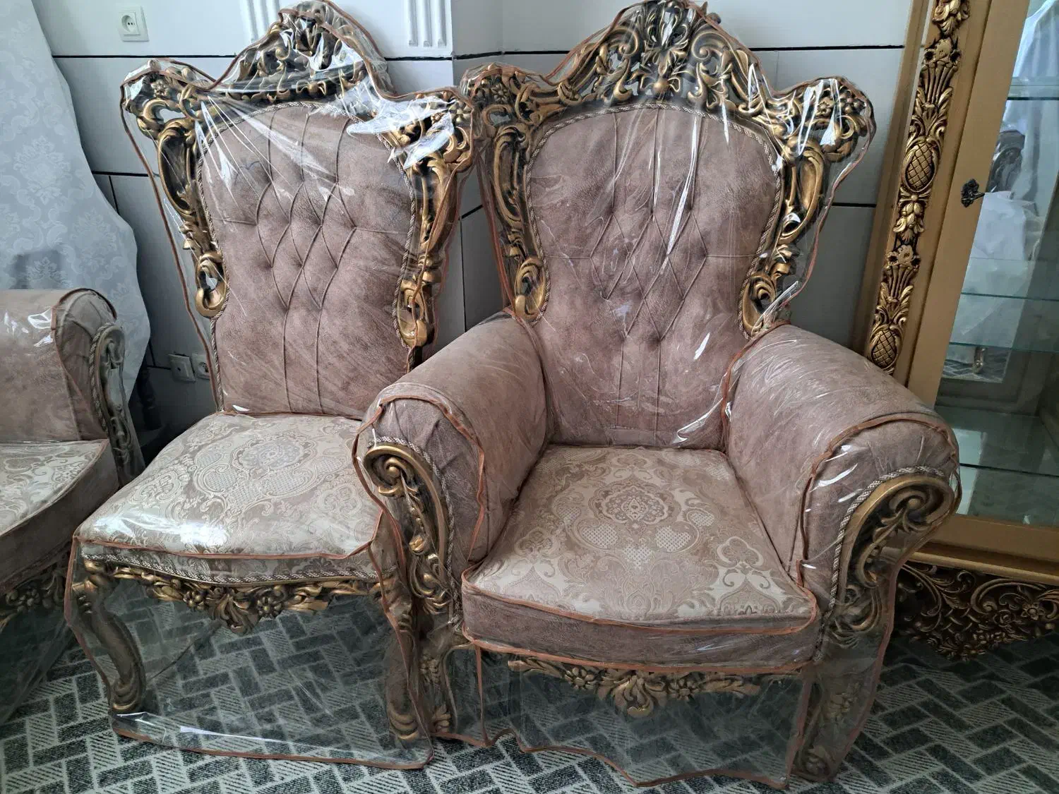 مبل سلطنتی|مبلمان خانگی و میز عسلی|لنجان, |دیوار