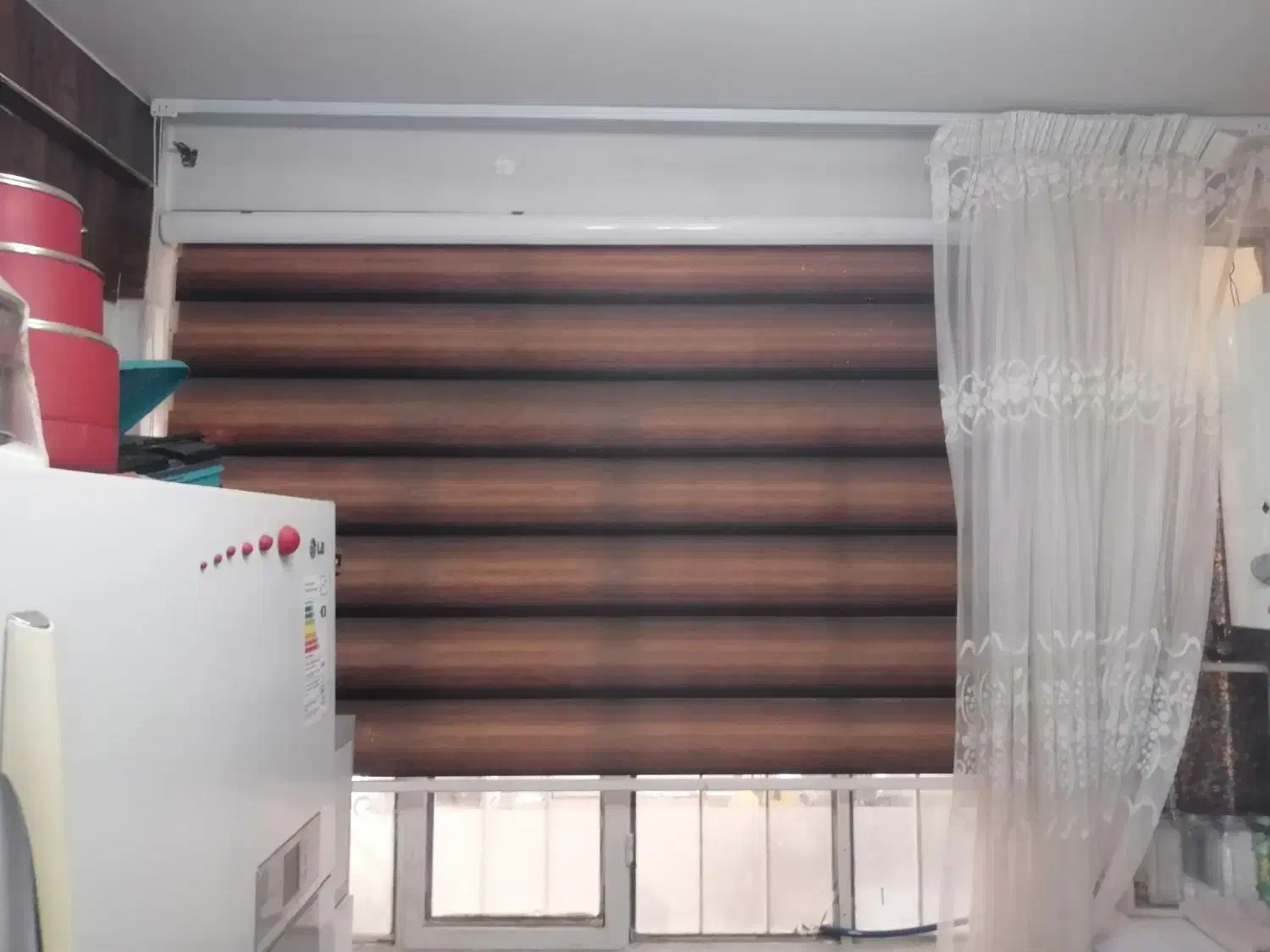 پرده زبرا قهوه ای روز و شب|پرده، رانر، رومیزی|مشهد, شهرک ابوذر|دیوار