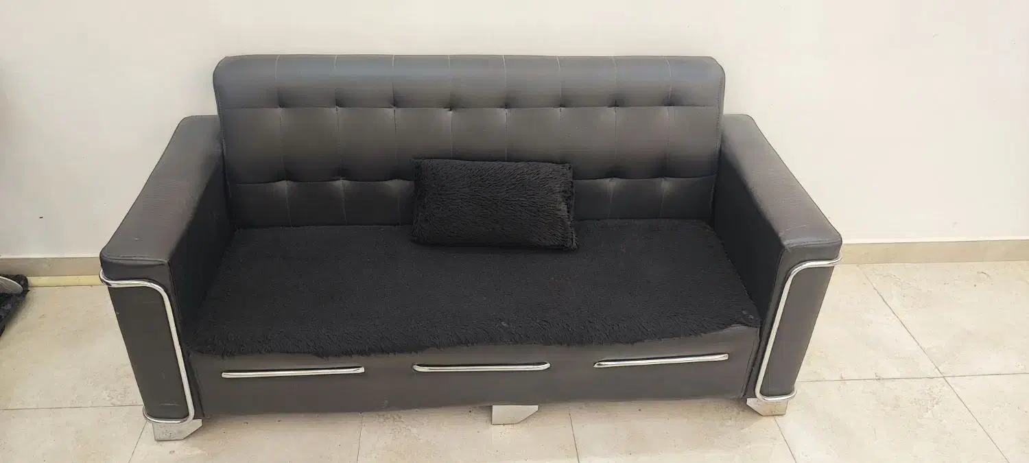 مبل چرم ۳ نفره|مبلمان خانگی و میز عسلی|شوش, |دیوار