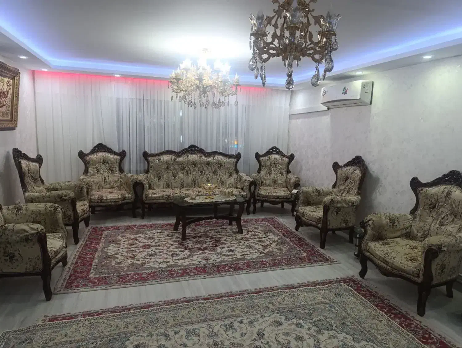 مبلمان سلطنتی نه نفری|مبلمان خانگی و میز عسلی|تبریز, |دیوار