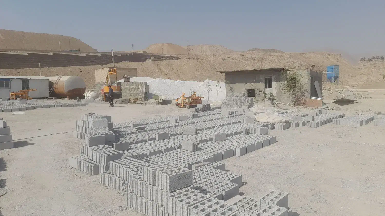 بلوک و مصالح حمل نخاله|مصالح و تجهیزات ساختمان|پردیس, فاز ۴|دیوار