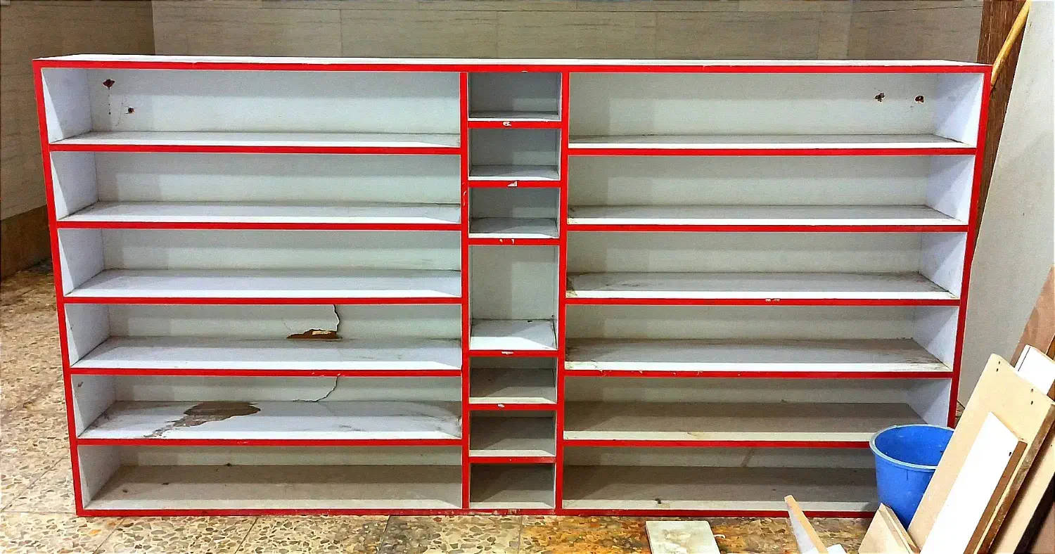 حراج فوری تعدادی قفسه MDF فروشگاهی ( نصف قیمت )|حراج|اهواز, کیان اباد|دیوار