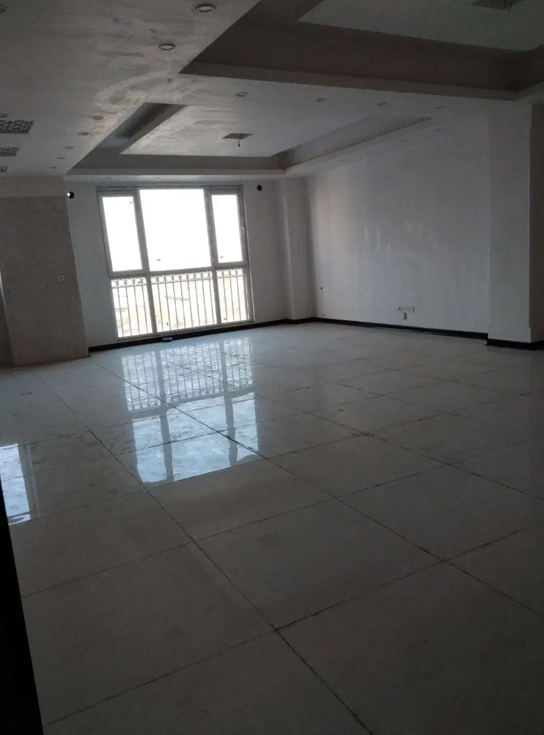 ۱۲۶متر کلید نخورده در گلستانها میدان نماز|فروش آپارتمان|ری, حمزه‌آباد|دیوار