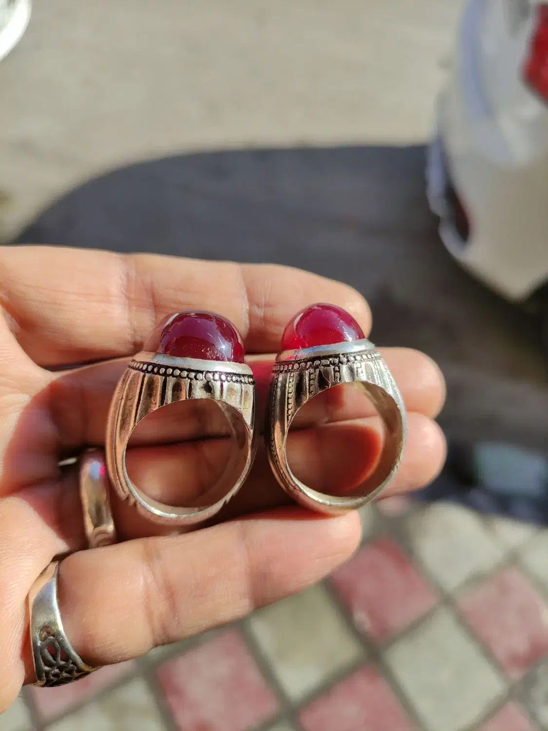 یاقوت سرخ آلمانی|بدلیجات|پیر بکران, |دیوار