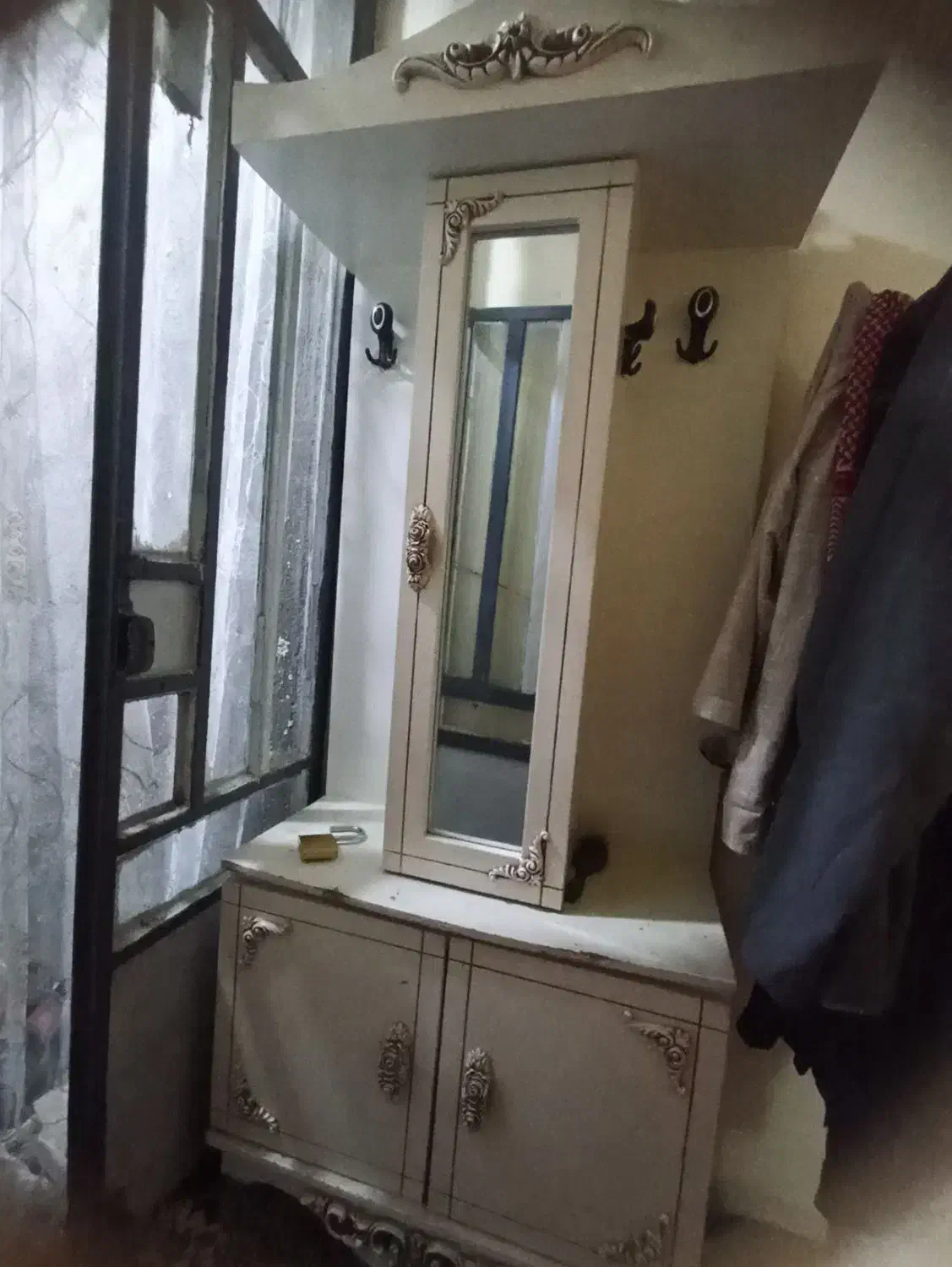 میز، گنجه وجاکفشی|میز تلویزیون|مشهد, کوی دروی|دیوار