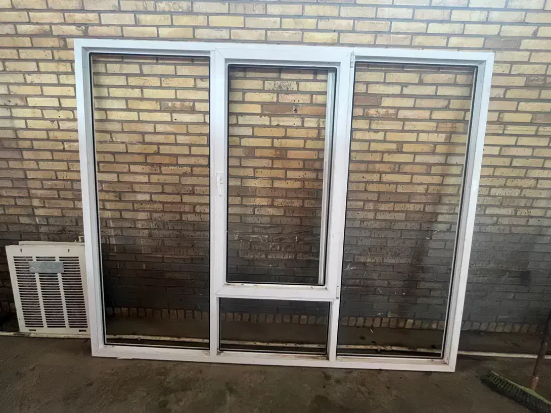 پنجره pvc سالم درحد نو|مصالح و تجهیزات ساختمان|شهرکرد, |دیوار