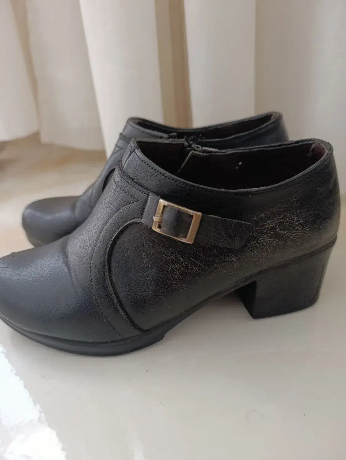 نیم بوت( پوتین) زنانه سایز ۳۷|کیف، کفش، کمربند|اسفراین, |دیوار