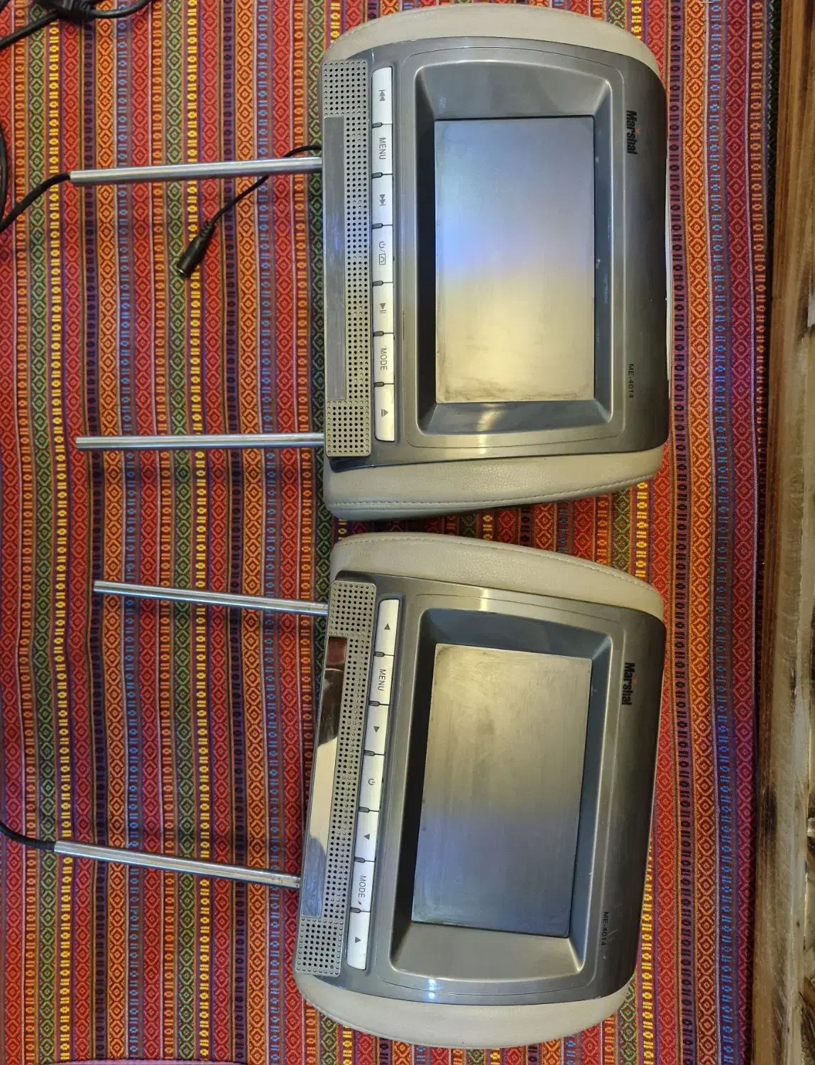 لامپ زنون سفید،مانیتور پشت صندلی|قطعات یدکی و لوازم جانبی|کاشان, عربها|دیوار