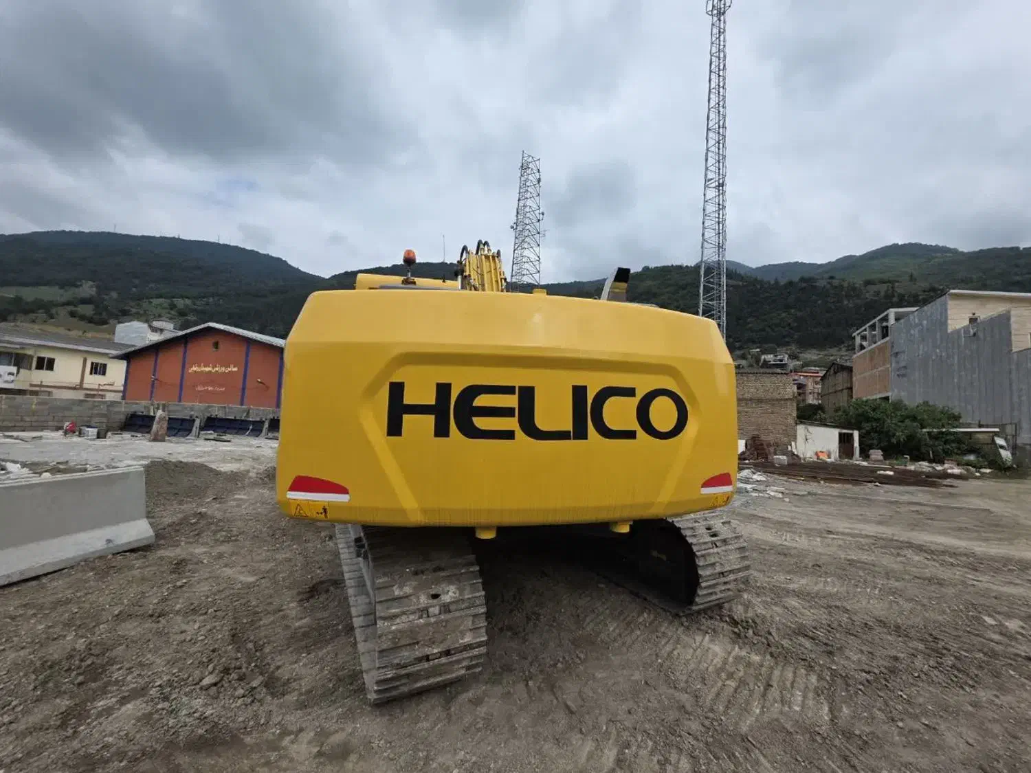 بیل مکانیکی هلیکو صفر خشک مدل 1403|خودرو سنگین|تهران, دهم فروردین|دیوار