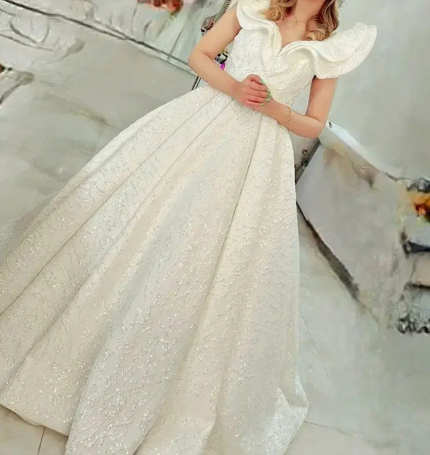 لباس عروس ازدواج آسان|لباس|اصفهان, خانه اصفهان|دیوار