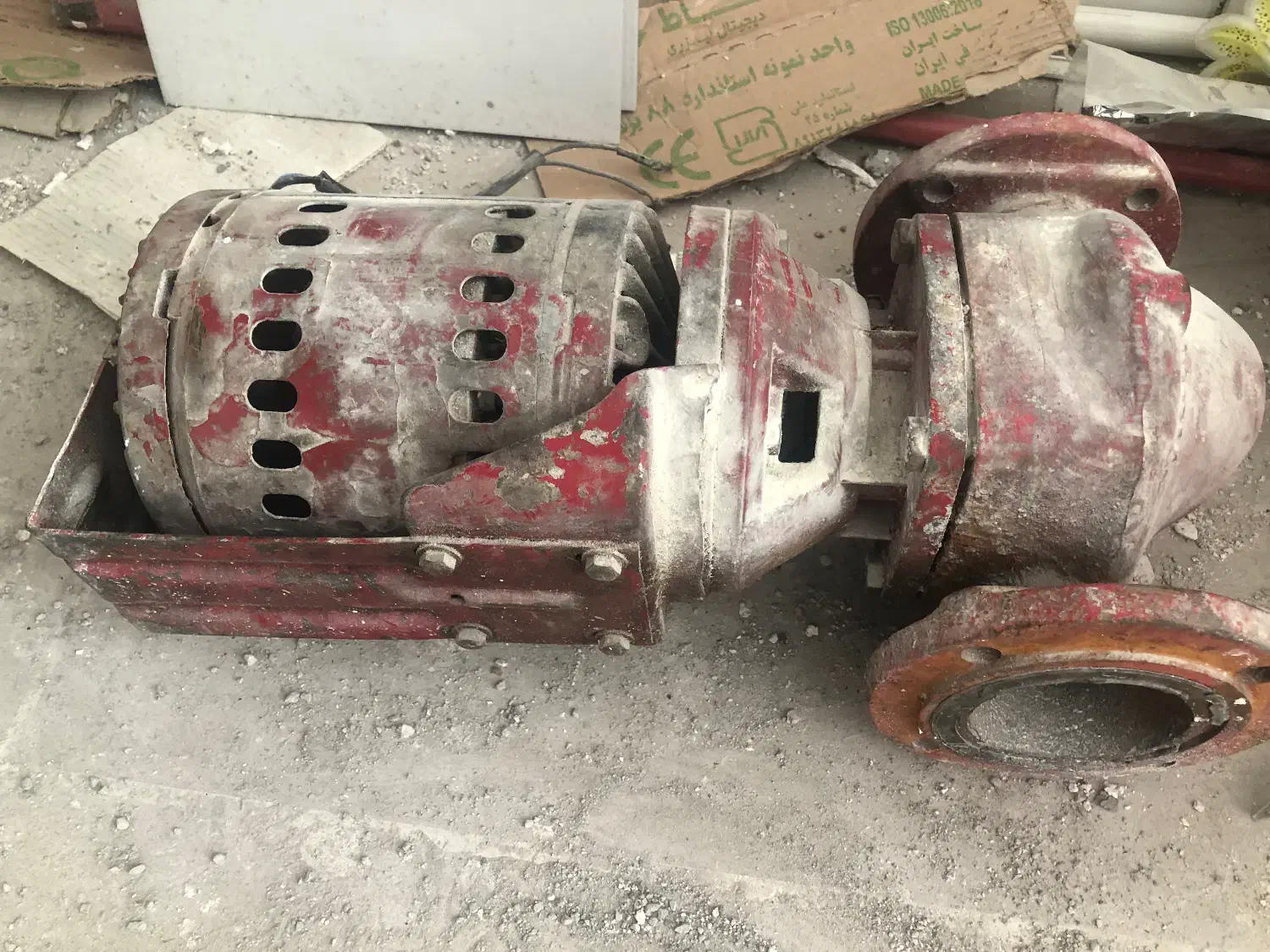 پمپ روغن|ماشین‌آلات صنعتی|فارسان, |دیوار