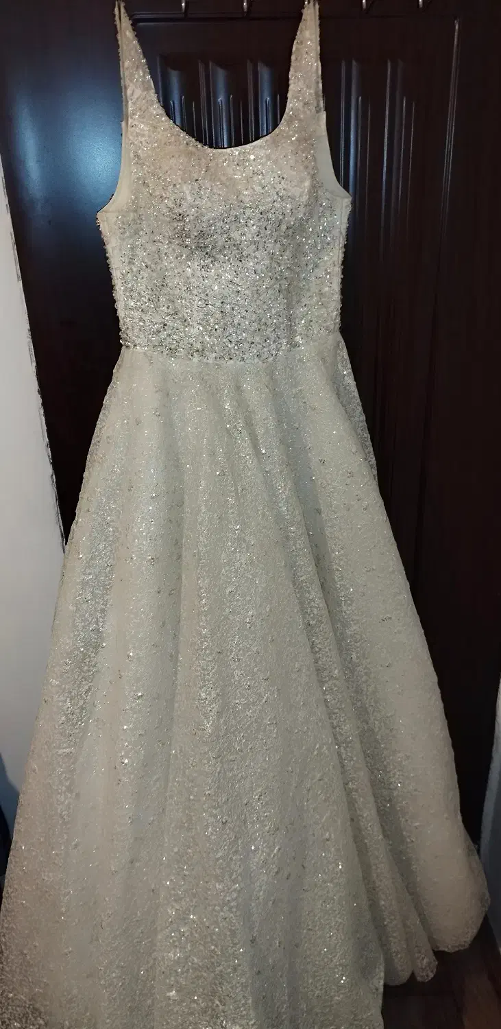 لباس عروس|لباس|تنکابن, |دیوار